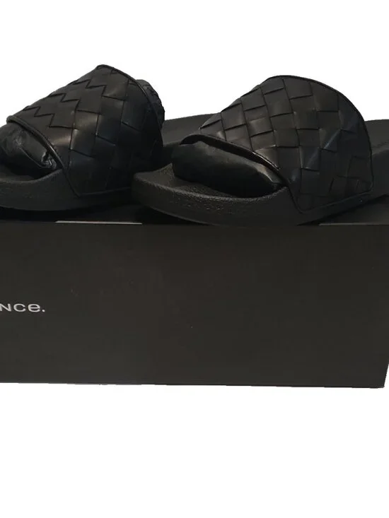 VINCE sz 11 Mens Leather Watley Calfskin Leather Sports fashion Slides Black LE
