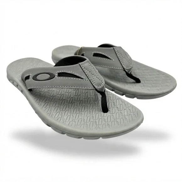 Oakley Operative Sandal 2.0 Mens Size 9 Stone Gray Sport Flip Flop **NEW**