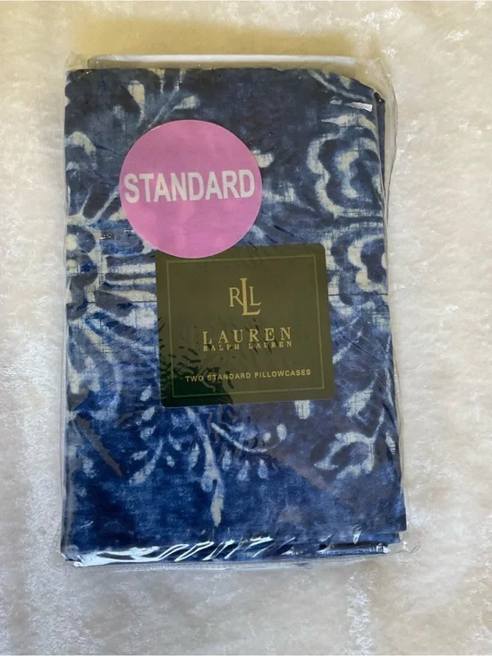 Ralph Lauren Blue and White Tie-Dye Pillowcases (Set of 2)