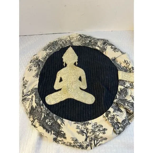 Stitch‎ & Spoke Linda Varekamp Budda round pillow case 17.5