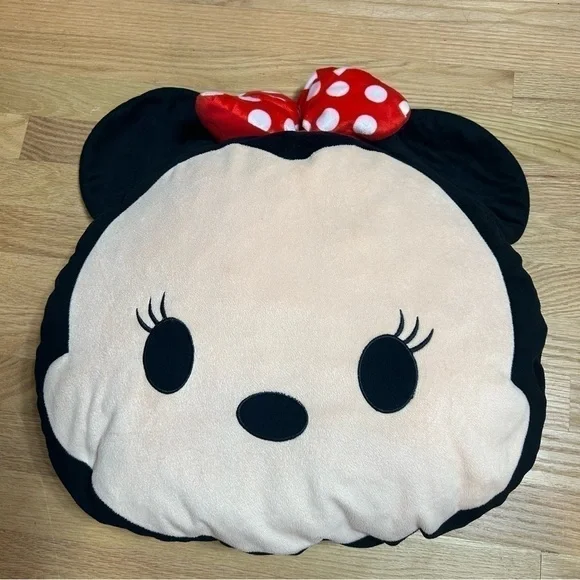 Disney Minnie Mouse Tsum Tsum Pillow Large Plush Fluffy Soft Kids Room Decor