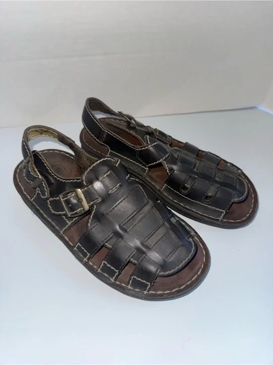 VINTAGE RUGGED OUTERWEAR brown leather 90s grunge fisherman’s sandals 5.5