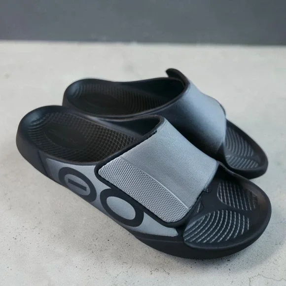 Oofos OOahh Sport Flex Mens Size 10 Black Walking Outdoor Recovery Slide Sandals