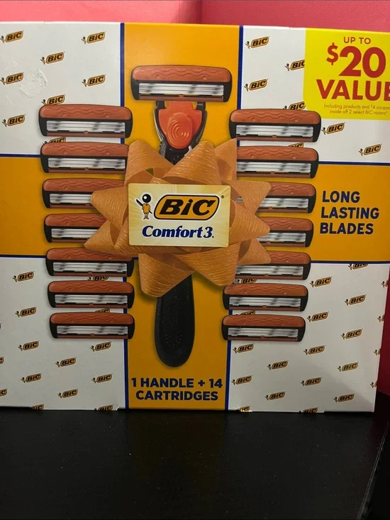BIC Comfort 3 Razor Set with 14 Cartridges