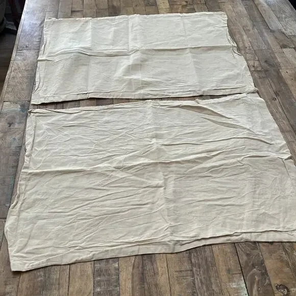 FRYE Set of 2 Standard Pillowcases Cotton Linen Blend