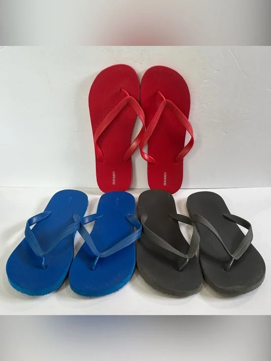 Old Navy Men’s Flip Flops Size 13 Red Blue Gray Set