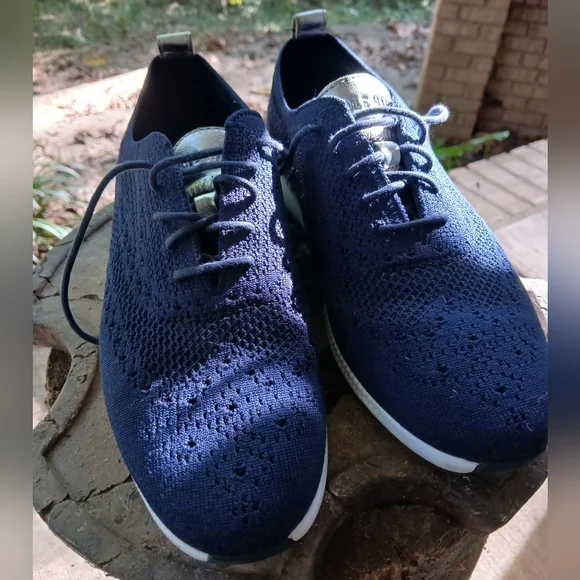 Cole Haan Grand Navy Knit Sneakers.‎ Sz9B