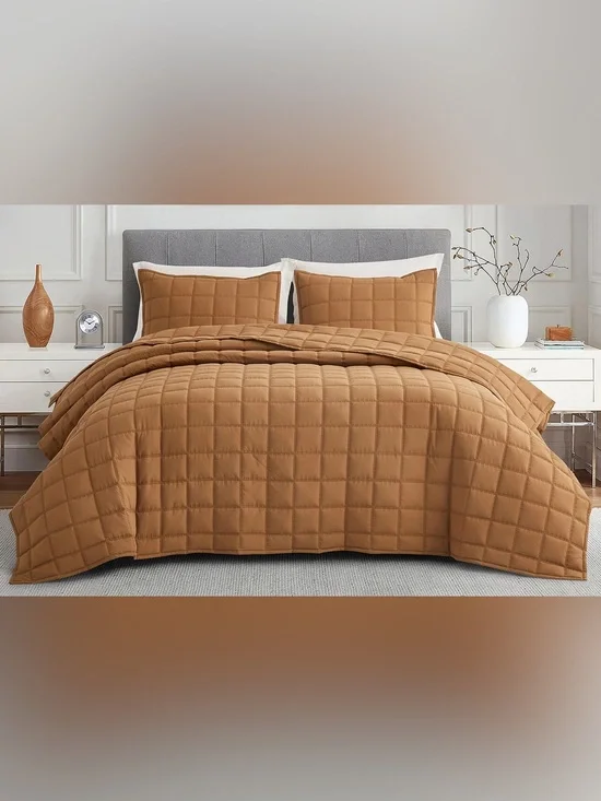 Classic 3 piece king Quilted Bedspread set