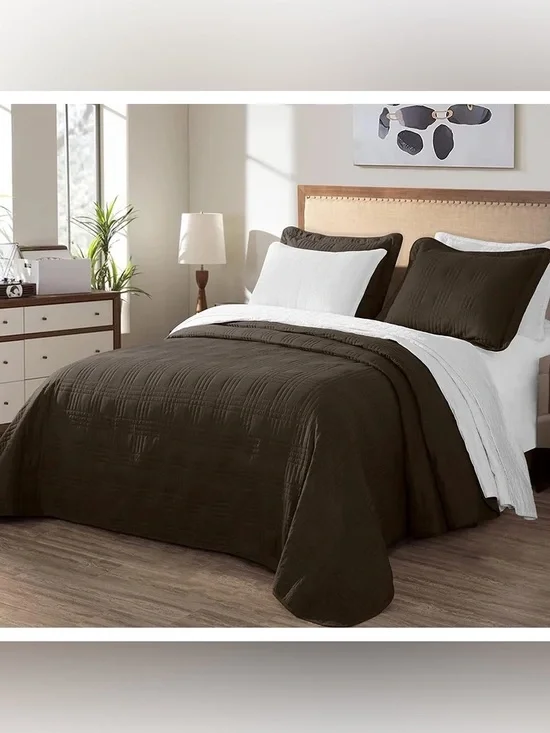 Queen 3 piece Chocolate Brown Quilted Bedspread Set