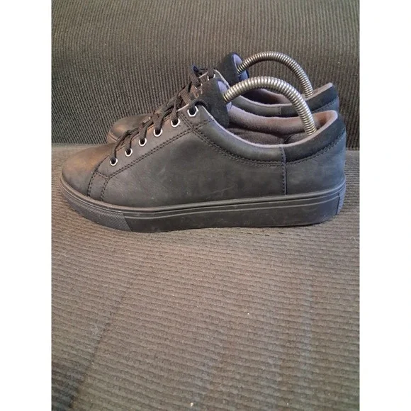 UGG Pismo Low Sneakers Mens 7.5 Black Nubuck Leather Low Top‎ Shoes 1110835