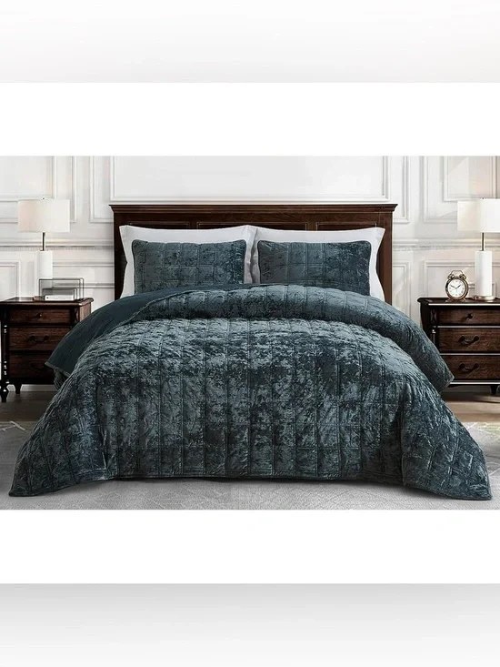 Plush Velvet king 3 piece Quilted Set