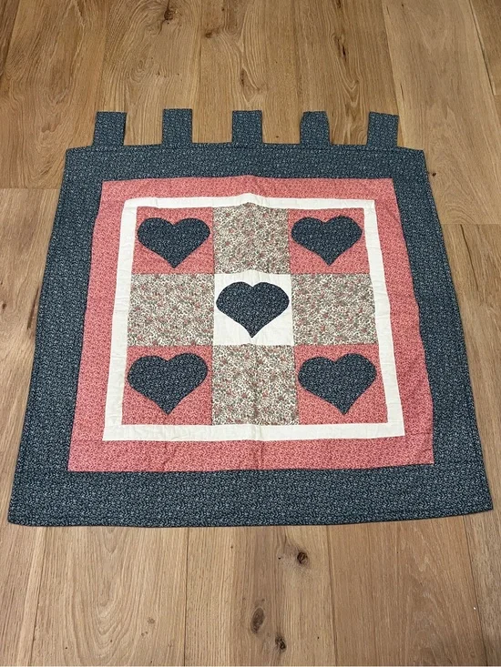 Handmade Heart Quilt Wall Hanging Pink Floral Patchwork 33x33