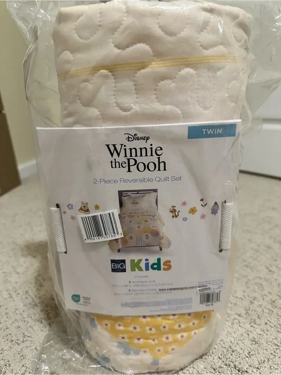 Disney Winnie the Pooh Reversible Quilt Set - Yellow & White