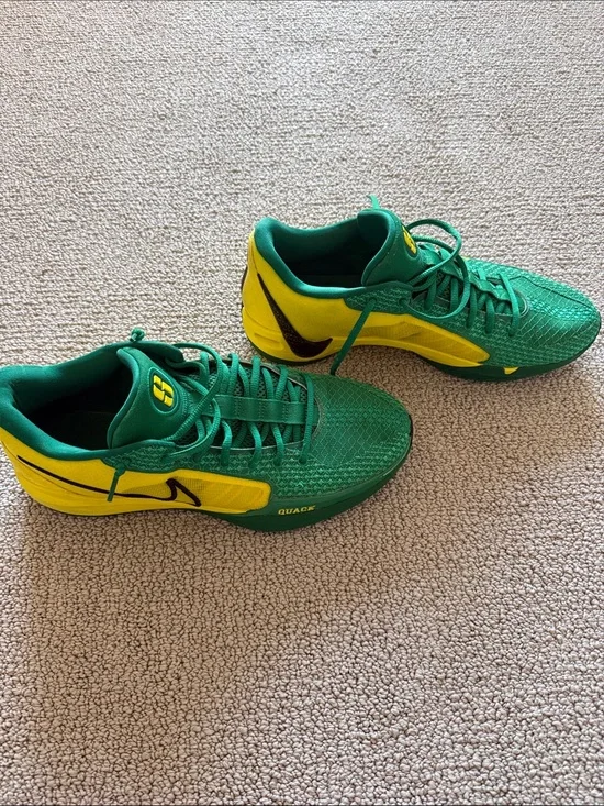 Nike Sabrina 1’s Oregon Ducks woman’s/mens Basketball Shoes