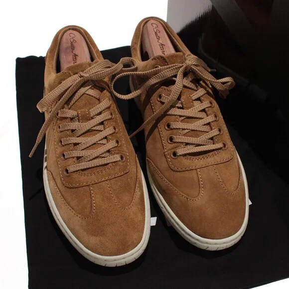 Piloti NWB Shift Lace Up Driving Sneakers Size 7 US in Light Brown Suede