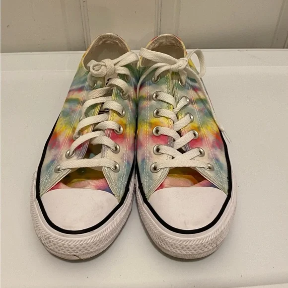 Converse Colorful Tie-Dye Sneakers