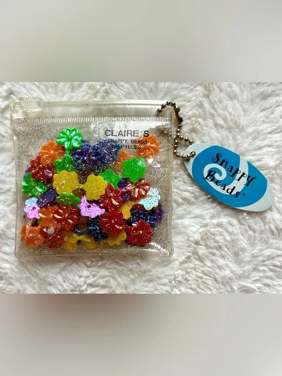 Claire's Vintage Y2K “Snappy Beads