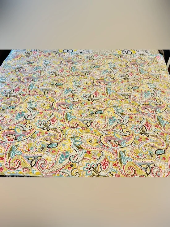 Multicolor Paisley Machine Made Quilt Reversible Boho Chic Cottagecore 51” X 59”