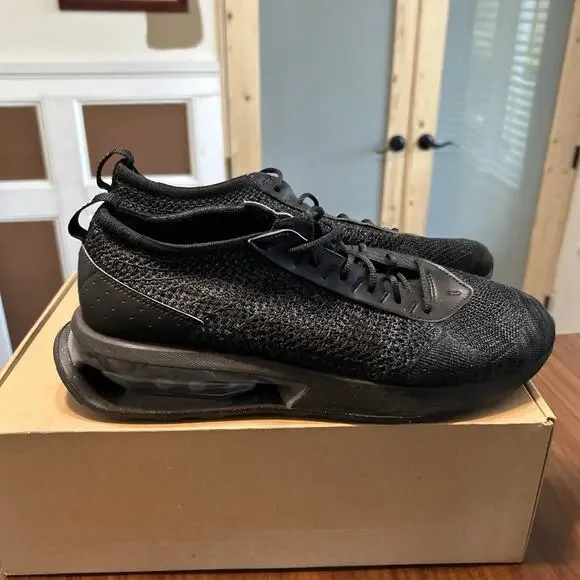 Nike Air Max Flyknit Racer Triple Black FD2764 001 w/Box Size 10.5