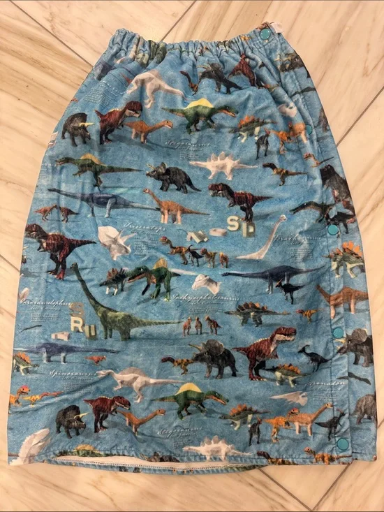 Dinosaur Pool or Bath Towel For Kids, 25.6 inches Length, Dinosaur World print