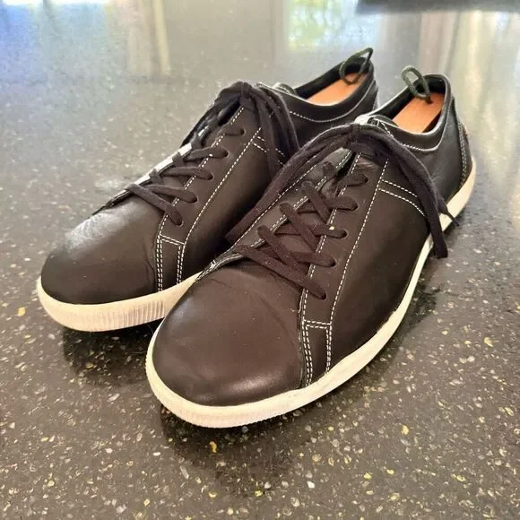 Softinos by Fly London Black Leather Soft Leather Sneakers. Size EU44/US10.