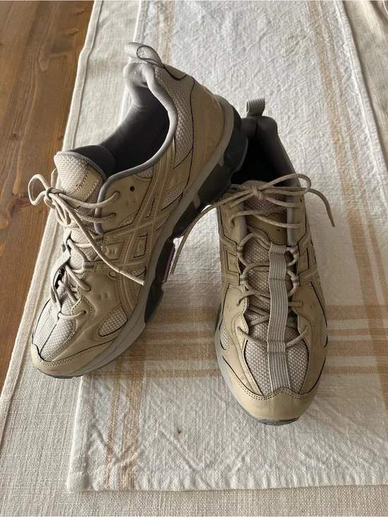 ASICS Men's Gel-Quantum Lace-Up Sneakers Beige