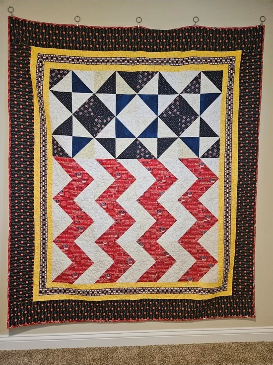Patriotic Heartland Quilt Of VALOR in Red, White & Blue