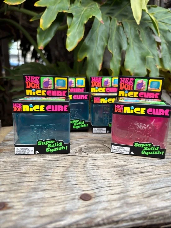 Nice Cube Kids Squishy Toy - blue or pink