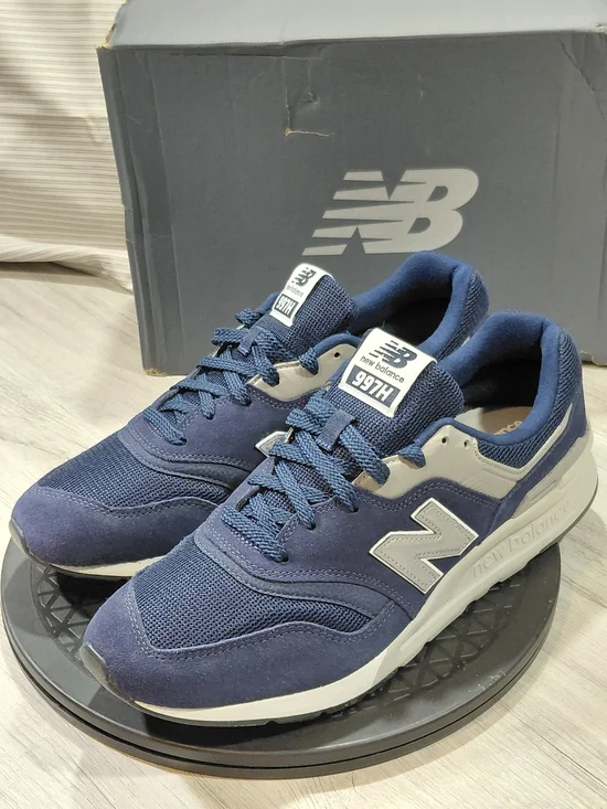 New Balance 997H Men's Navy/Grey Athletic Sneakers Suede & Mesh Upper SIZE 11