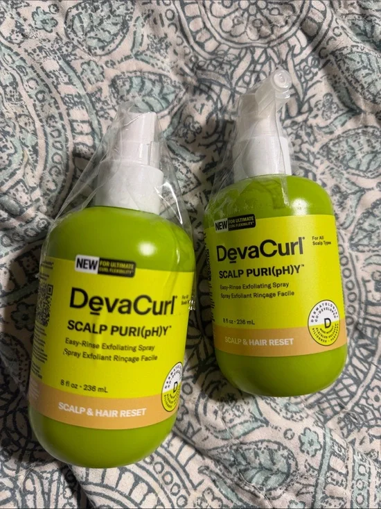DevaCurl Scalp Puri(pH)y Exfoliating Spray in Bright Green Bottle