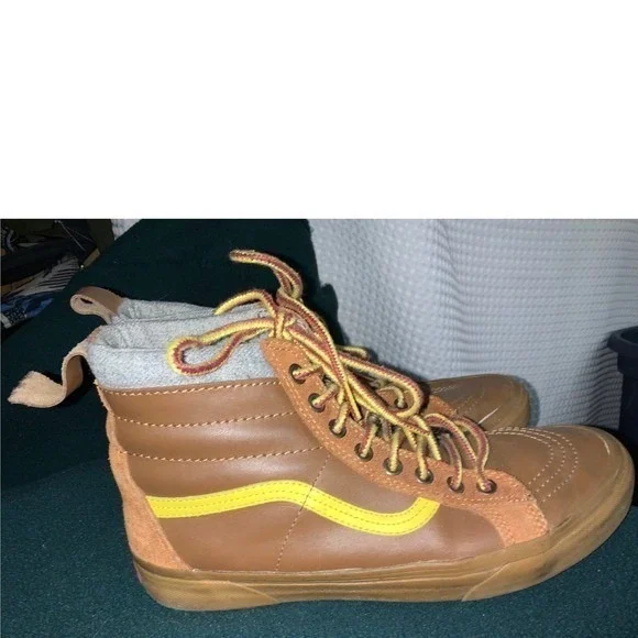 Vans Sk8 Hi MTE Brown Suede Yellow Stripe Lace Up‎ High Top Mens Shoes