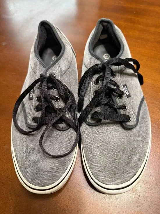 Vans Atwood