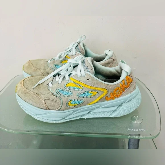 Hoka One Clifton‎ L Embroidery All Gender Shoes - Size 10W, 9M