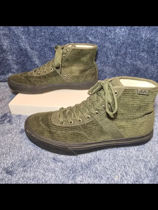 Vans Skate Gilbert Crockett High Deconstructed shoes (Corduroy Olive / Black)