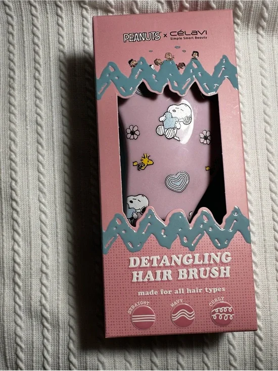 Peanuts Pink & Yellow Kids Detangling Hair Brush