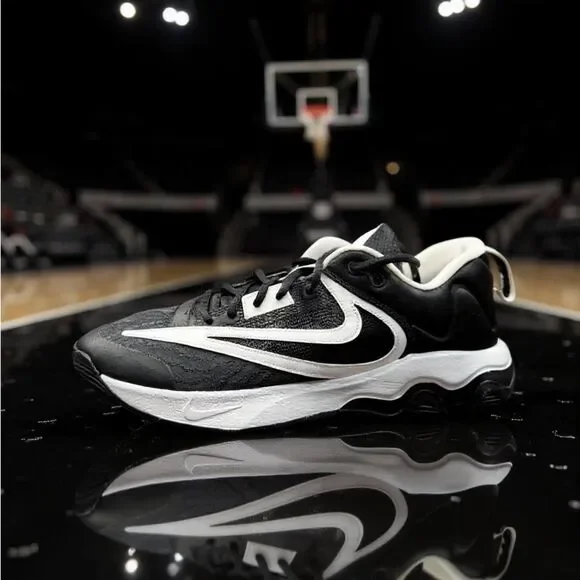 Nike Giannis Immortality 3 Basketball Sneakers Black White Men's 14 NIB