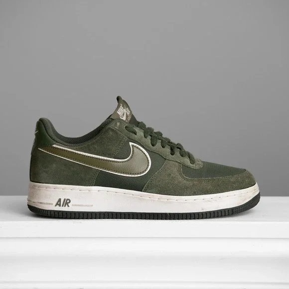 Nike Air Force 1 Low Green Suede M8/W9.5 Sneakers 488298-316 Streetwear GorpCore