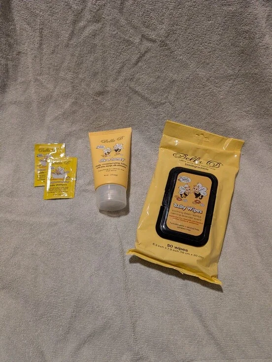 Bella B Baby Wipes & Silk Honey Skin Care Set