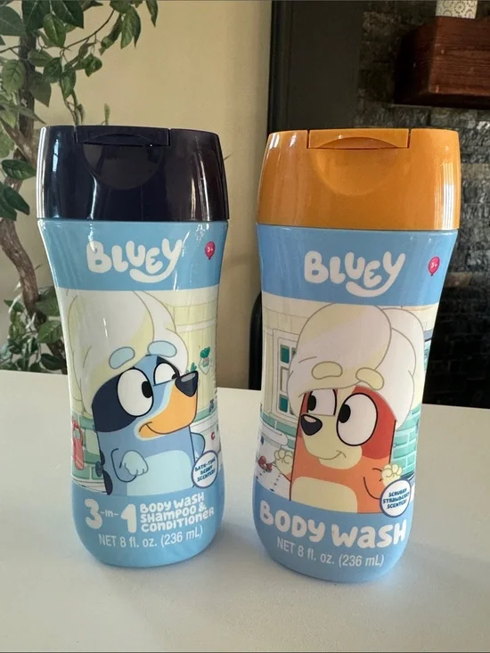 Bluey Kids Set • Body Wash 8 Fl Oz each Berry & Strawberry Scented