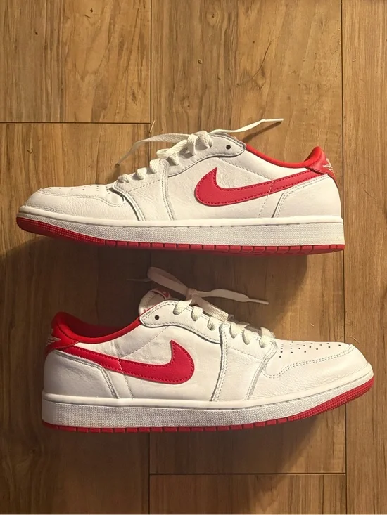 Nike White and Red Low Top Sneakers Jordan