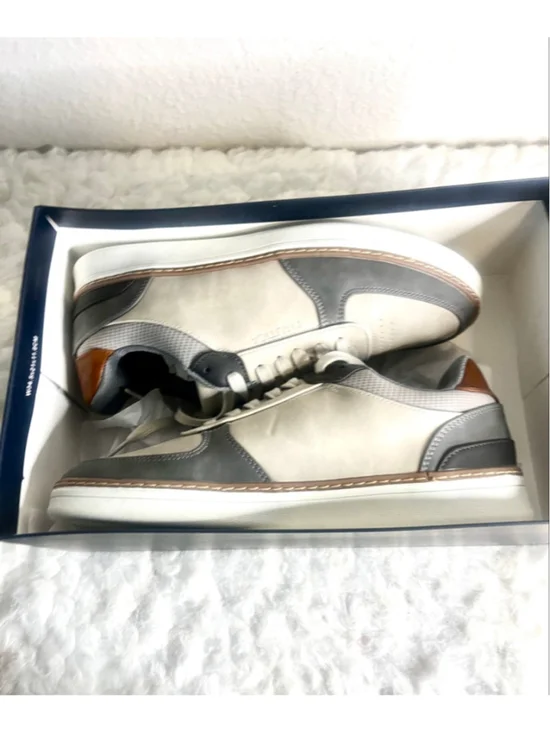 NIB Nautica Savar Men's Sneakers in grey Size 9