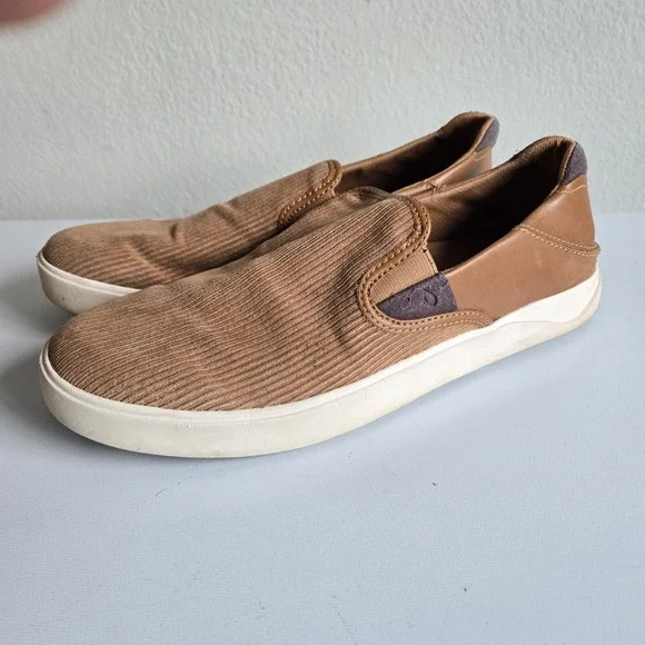 OluKai Lae'ahi Kapa Mens 10.5 Tan Brown Corduroy Leather Slip On Sneakers 10446