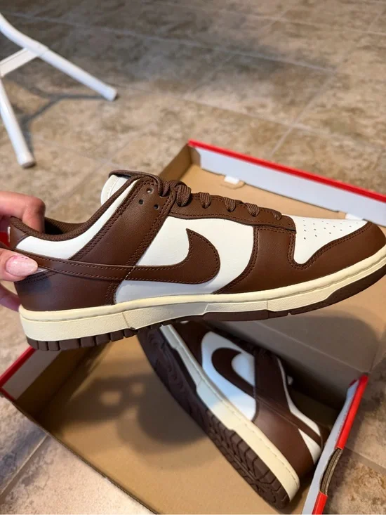 Nike Dunk Low Women’s size 10 Shoe - Brown/White