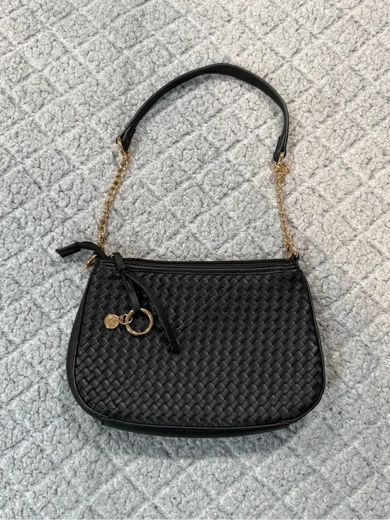 Anne Klein - Black Woven Shoulder Bag with Gold Chain Accent