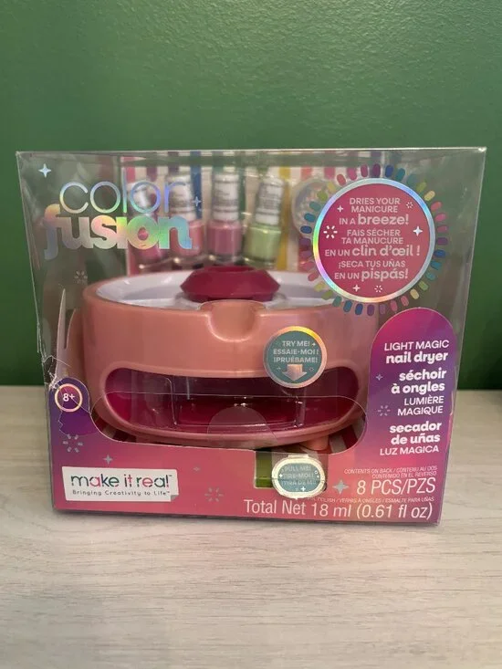 Color Fusion Girls nail polish set & dryer