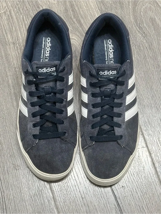 adidas Neo Cloudfoam Navy Suede Sneakers men’s size 10.5
