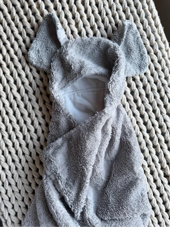 Pottery Barn Plush Hooded Baby Towel with Ears in Gray