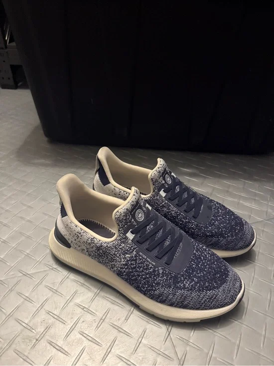 Peter Millar Knit Sneakers in Navy and Cream