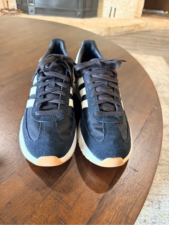 Brand New! No box adidas Black and White Retro Runner Sneakers with Gum Toe