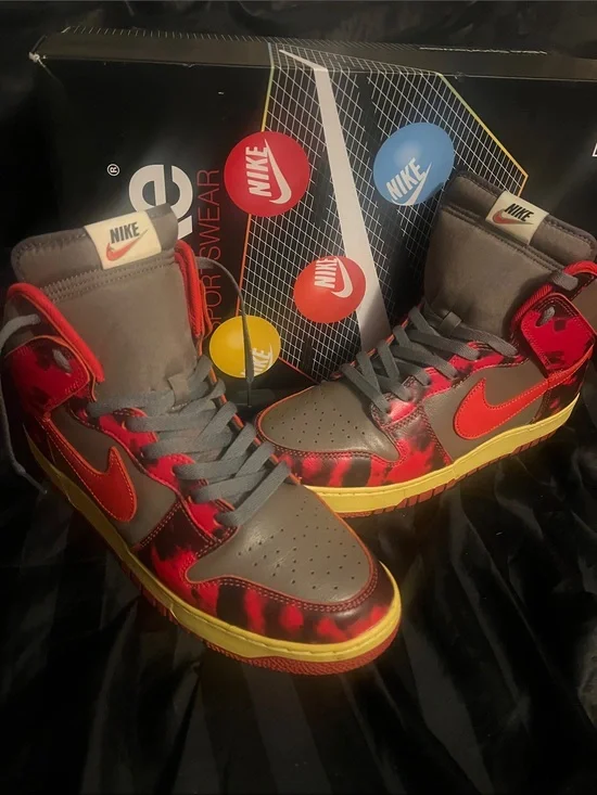 Nike High-Top Sneakers in Gray, Red & Yellow
